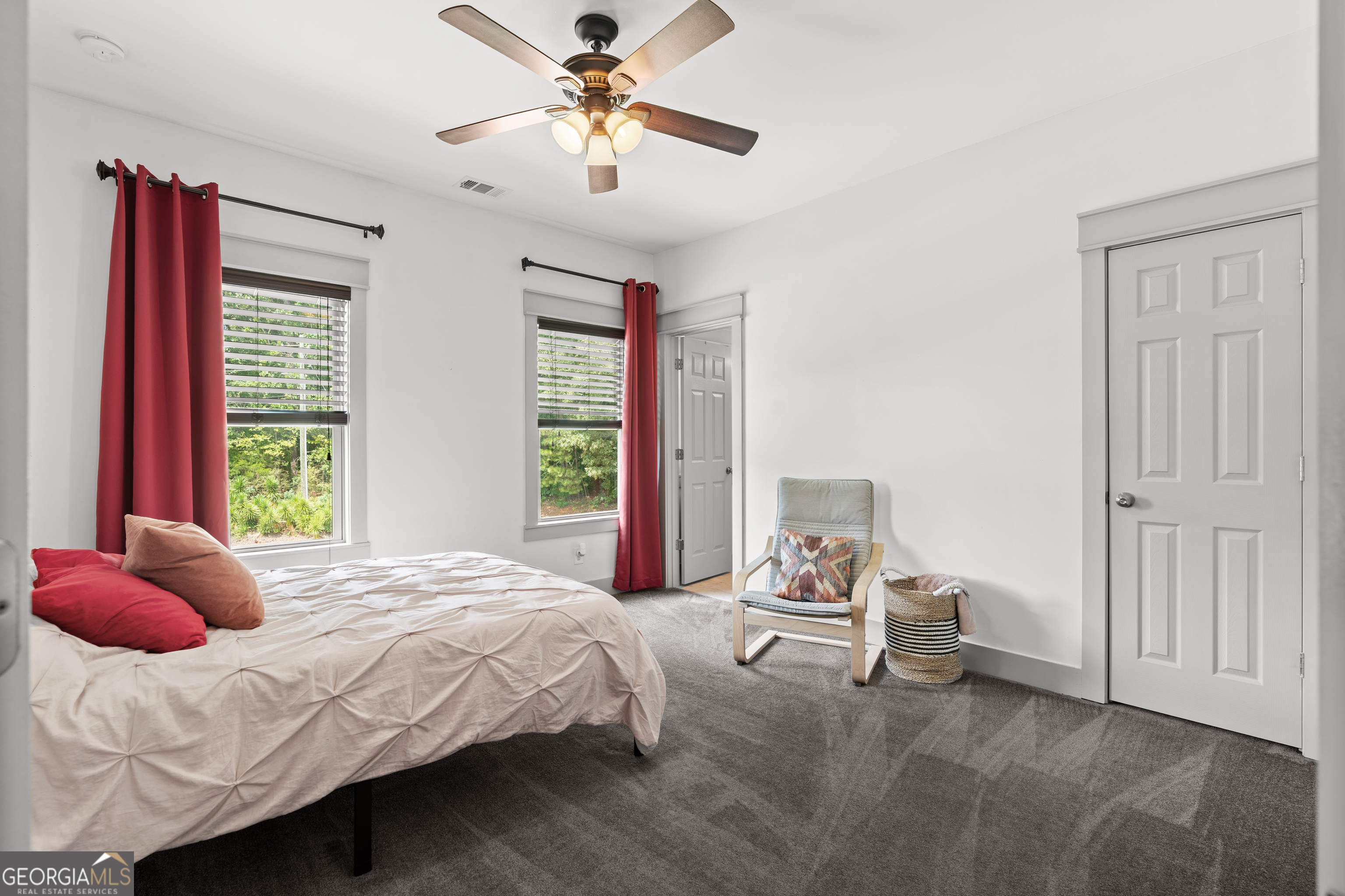 Lincoln Estates - Residential