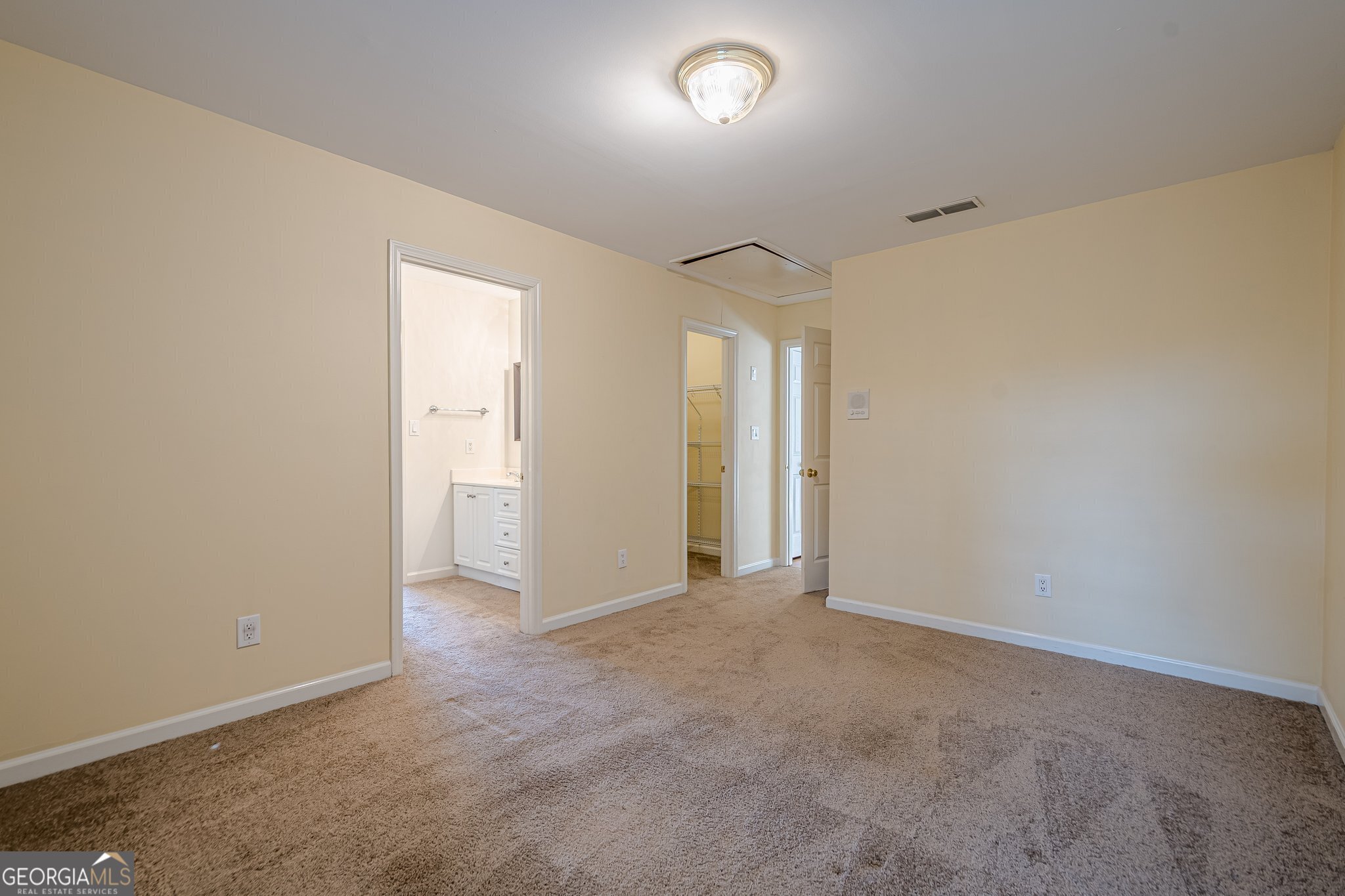 Cumming, Georgia 30040, United States, 4 Bedrooms Bedrooms, ,5 BathroomsBathrooms,Residential,Active,102942