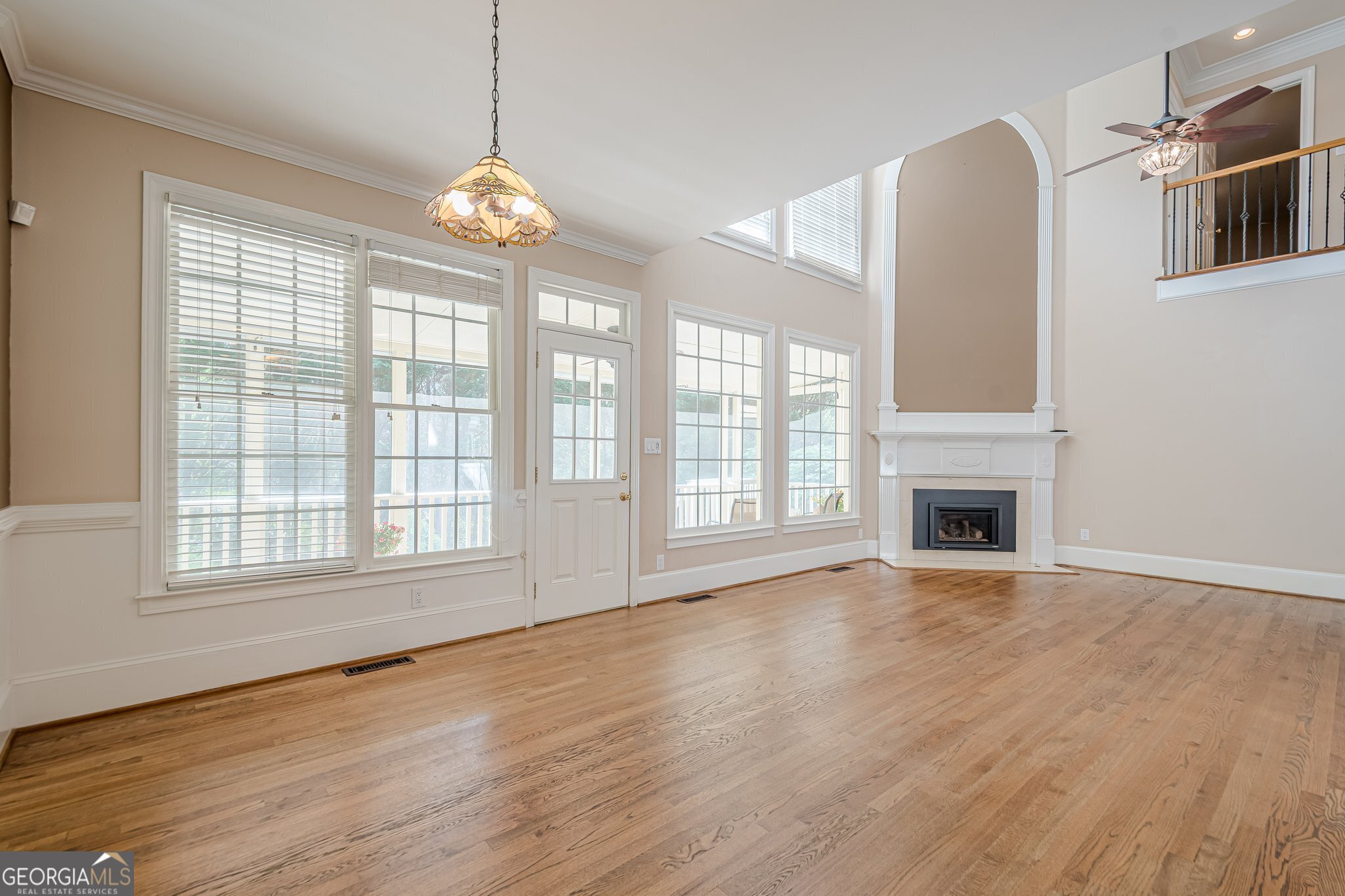 Cumming, Georgia 30040, United States, 4 Bedrooms Bedrooms, ,5 BathroomsBathrooms,Residential,Active,102942