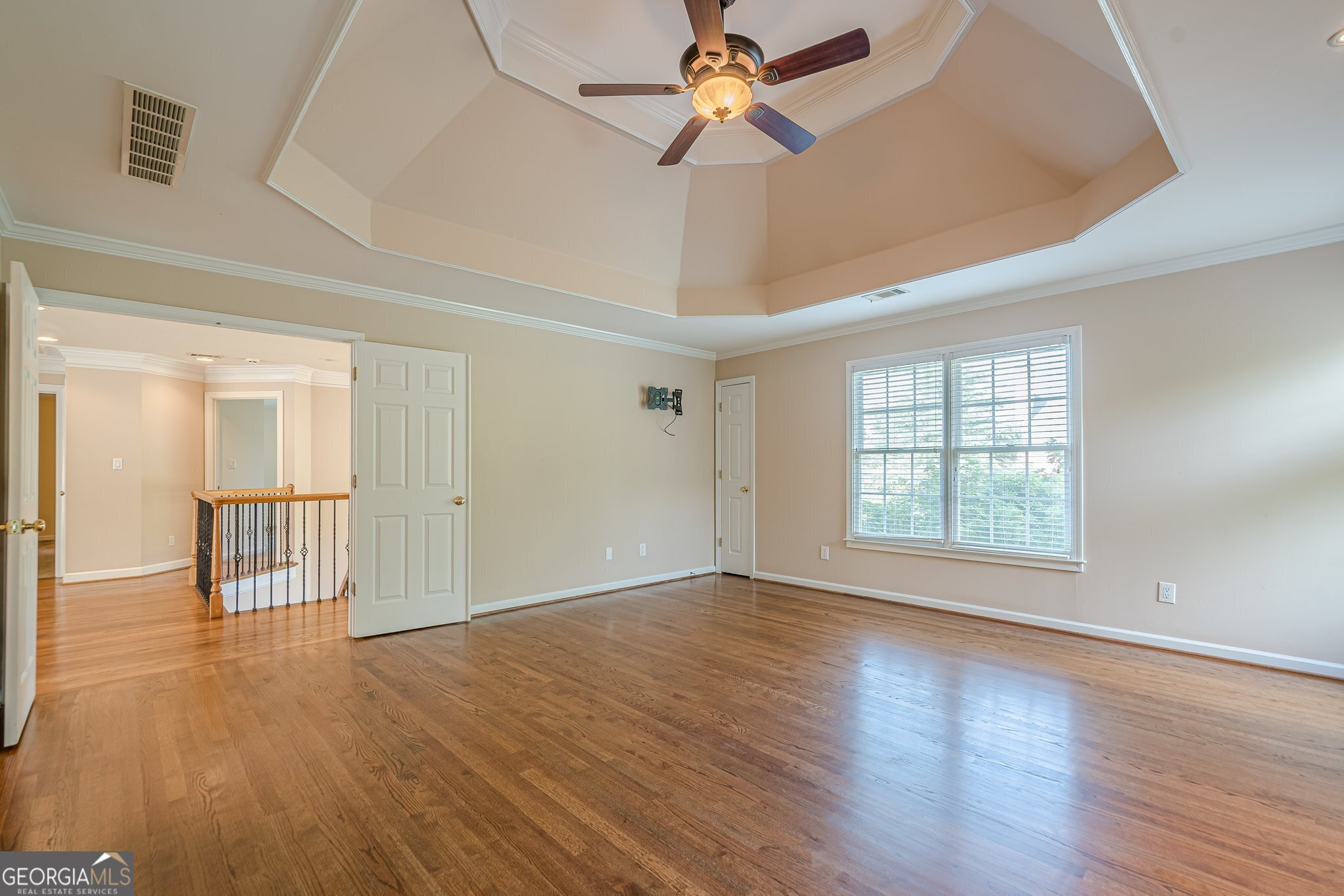 Cumming, Georgia 30040, United States, 4 Bedrooms Bedrooms, ,5 BathroomsBathrooms,Residential,Active,102942