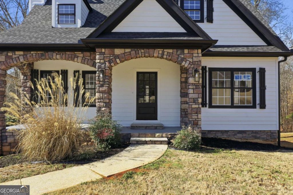 Photo of 5975 Windsor Creek Drive, Douglasville, GA 30115 (MLS # 10707531)