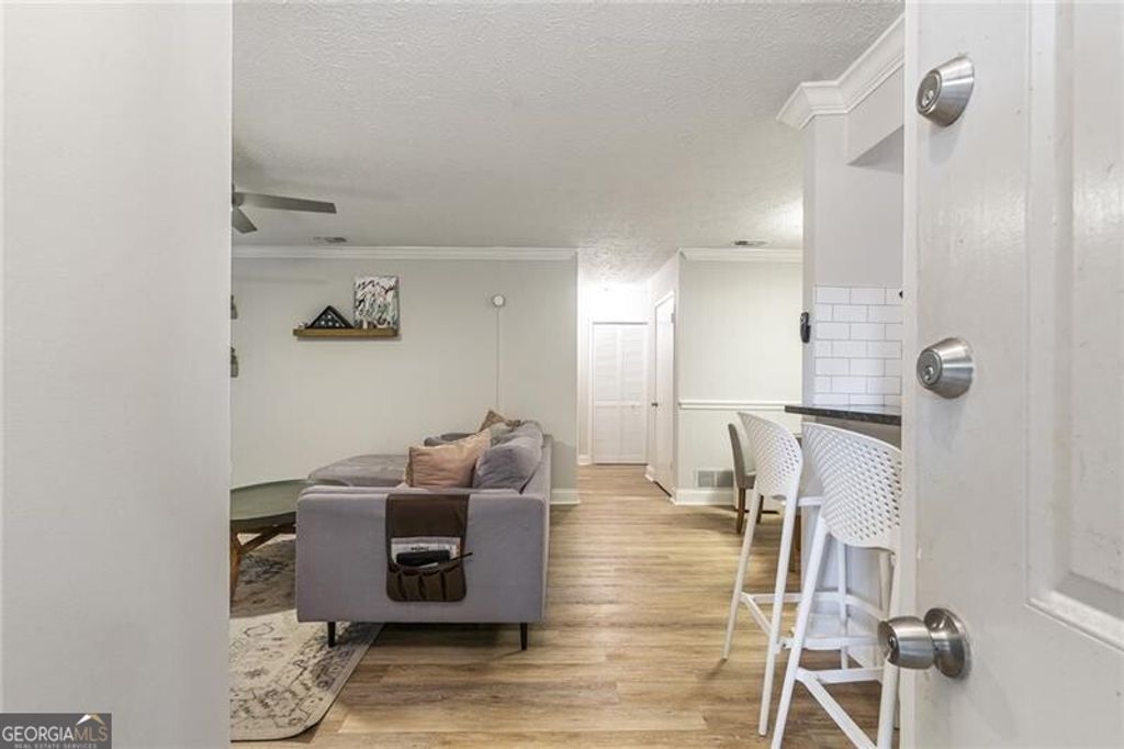 Photo of 6800 Glenridge Drive #6820A, Atlanta, GA 30328 (MLS # 10772599)