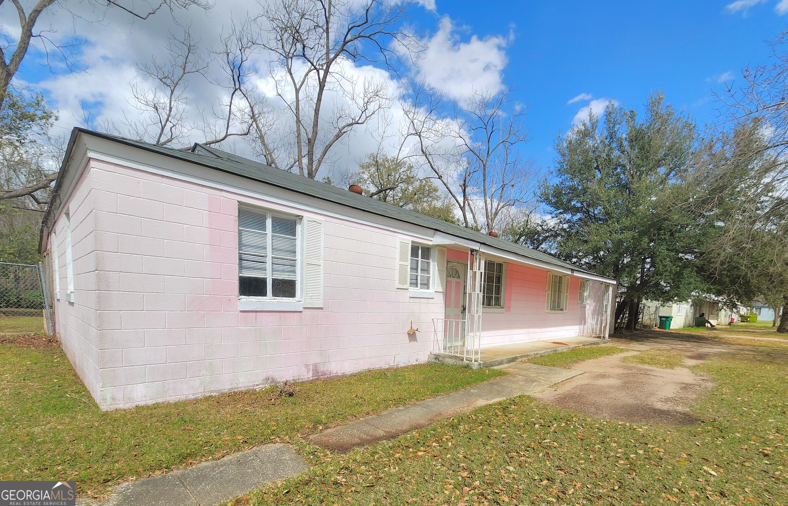 1523 Malone DR
