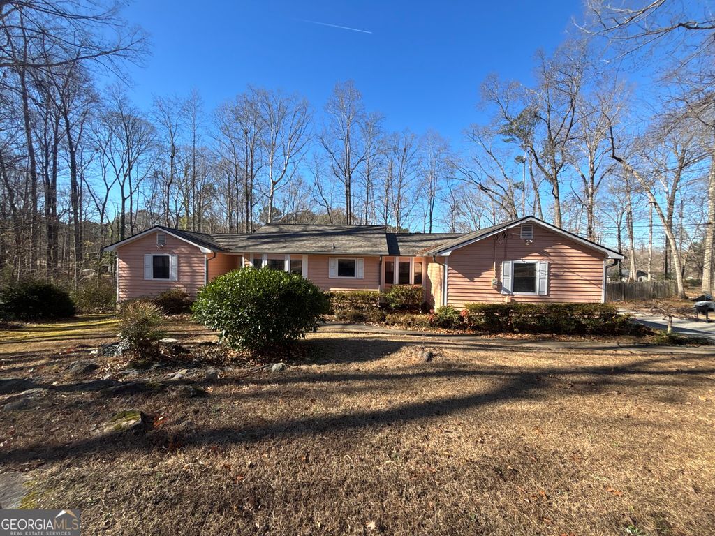 Photo of 125 Oak Leaf Drive, Stockbridge, GA 30281 (MLS # 10666832)