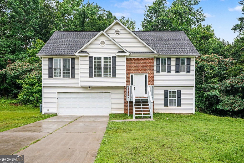 Photo of 6749 Silver Maple Drive, Rex, GA 30273 (MLS # 10791718)