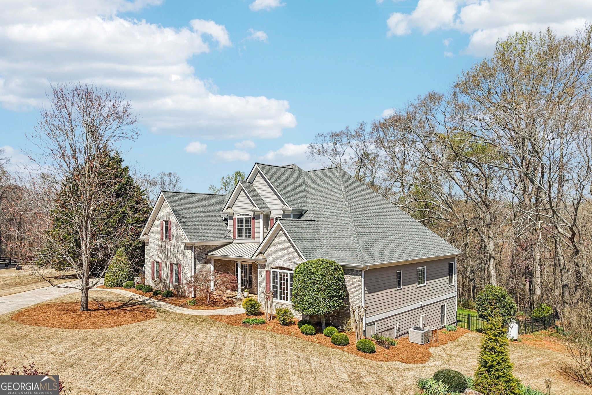 183 Sunrise DR