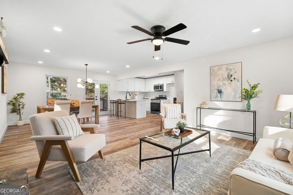 Photo of 1100 Spring Place, Canton, GA 30115 (MLS # 10690698)