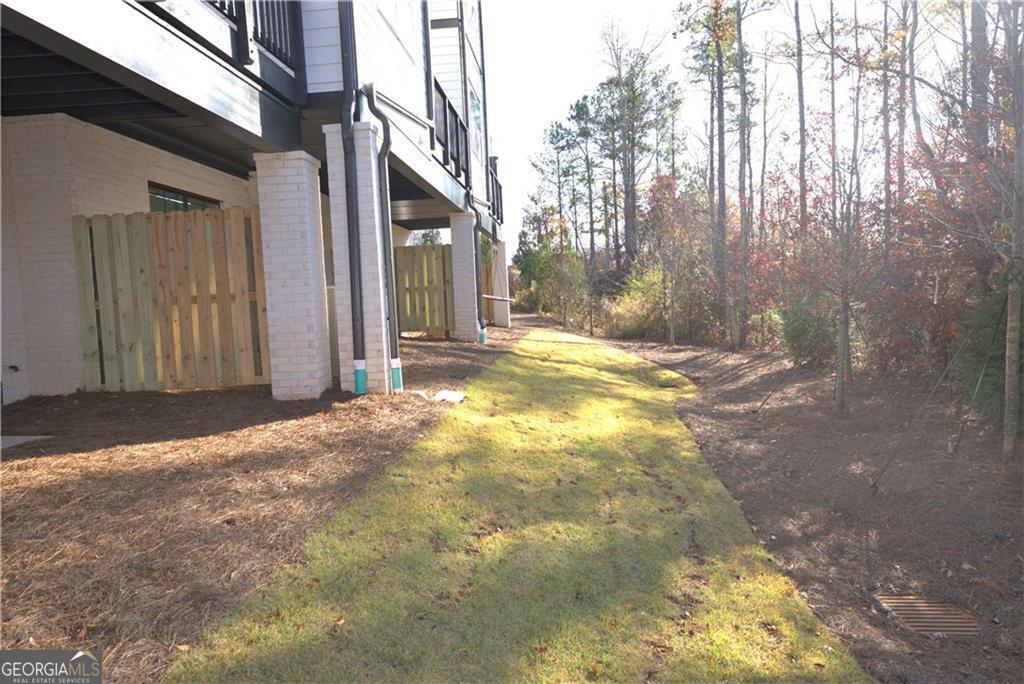Caravelle - Residential Lease