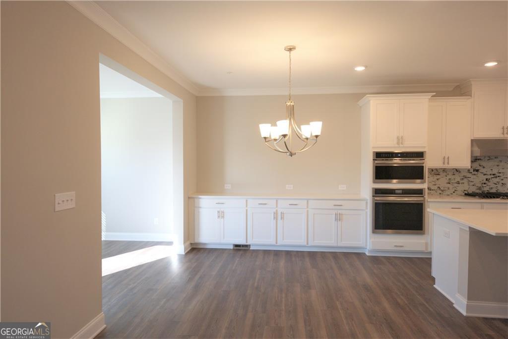Caravelle - Residential Lease