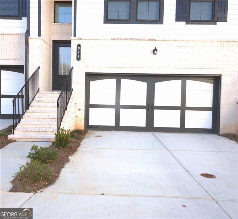 Caravelle - Residential Lease
