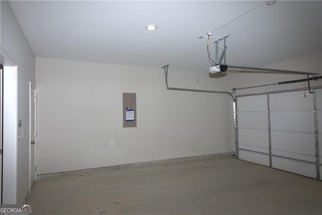 Caravelle - Residential Lease