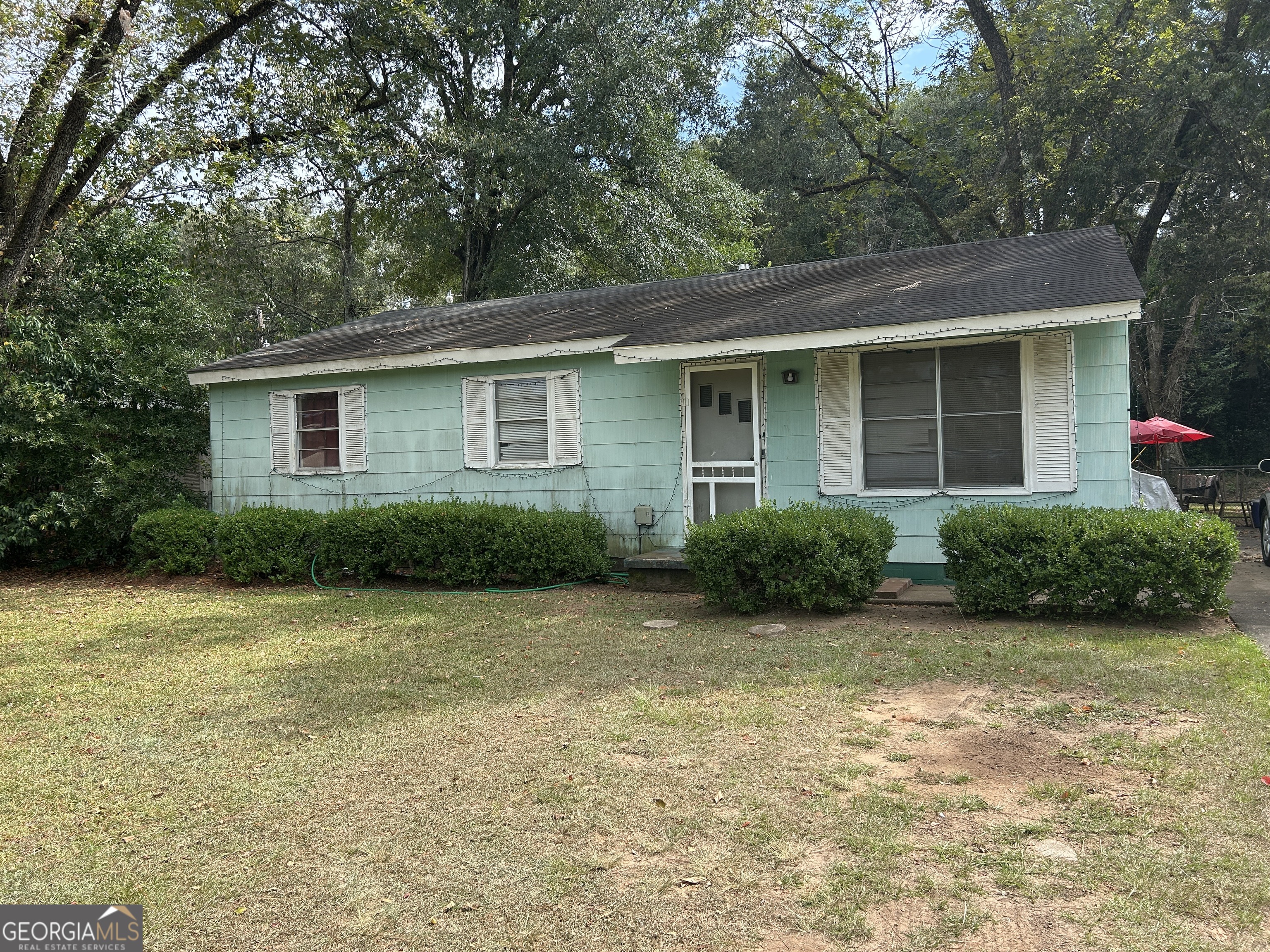 1918 Colquitt AVE