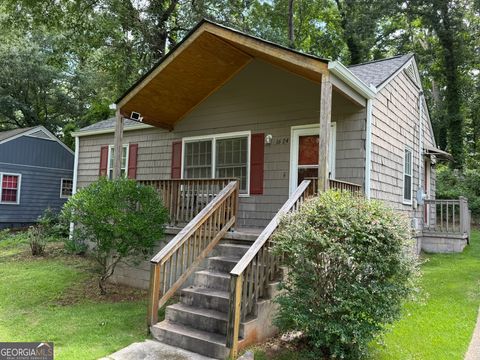 Photo of 1624 Terry Mill Road SE, Atlanta, GA 30316 (MLS # 10790557)