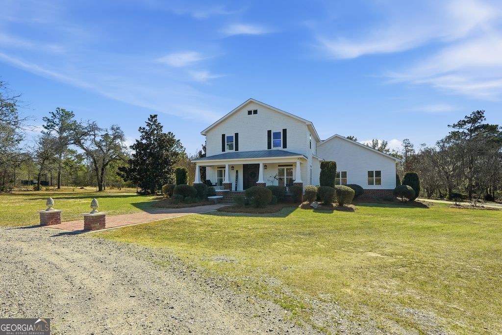 Photo of 899 Foxboro Lane, Portal, GA 30450 (MLS # 10797176)