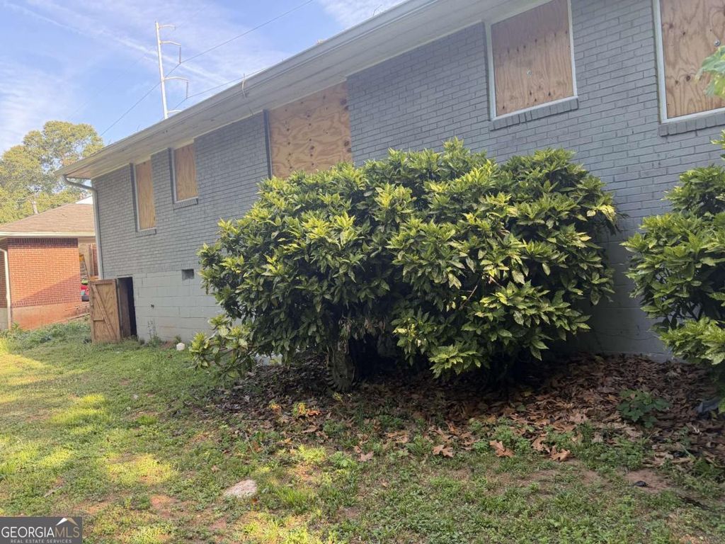 Photo of 4881 Glenwood Road, Decatur, GA 30035 (MLS # 10788088)