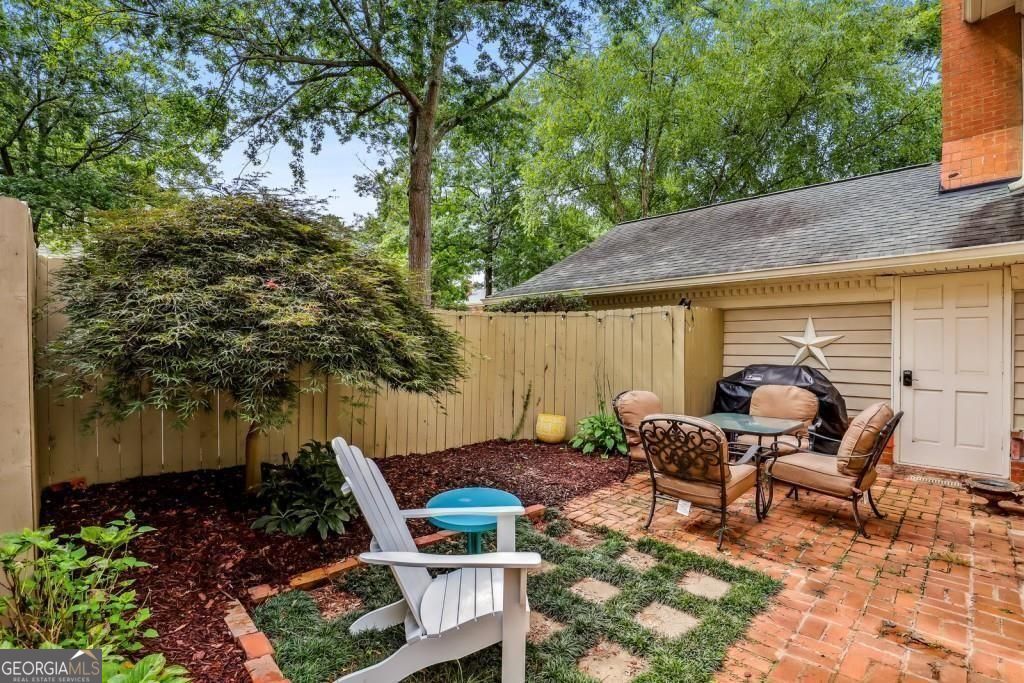 78 Mount Vernon CIR 78