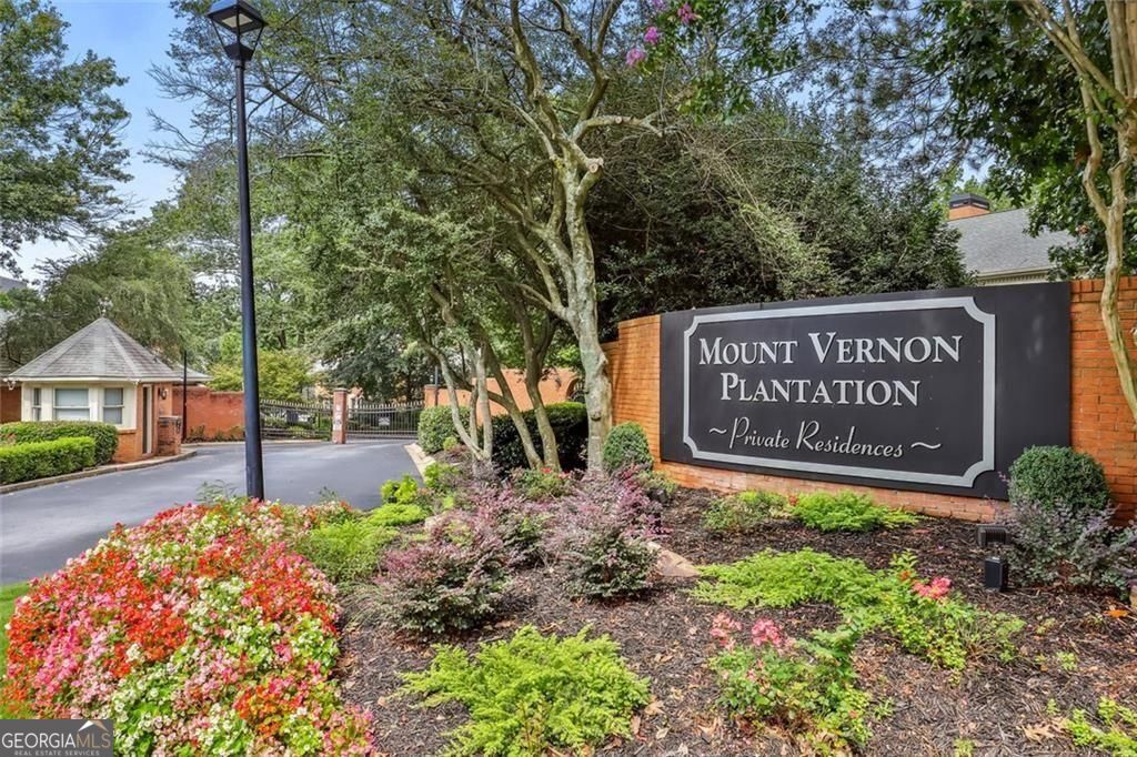 78 Mount Vernon CIR 78