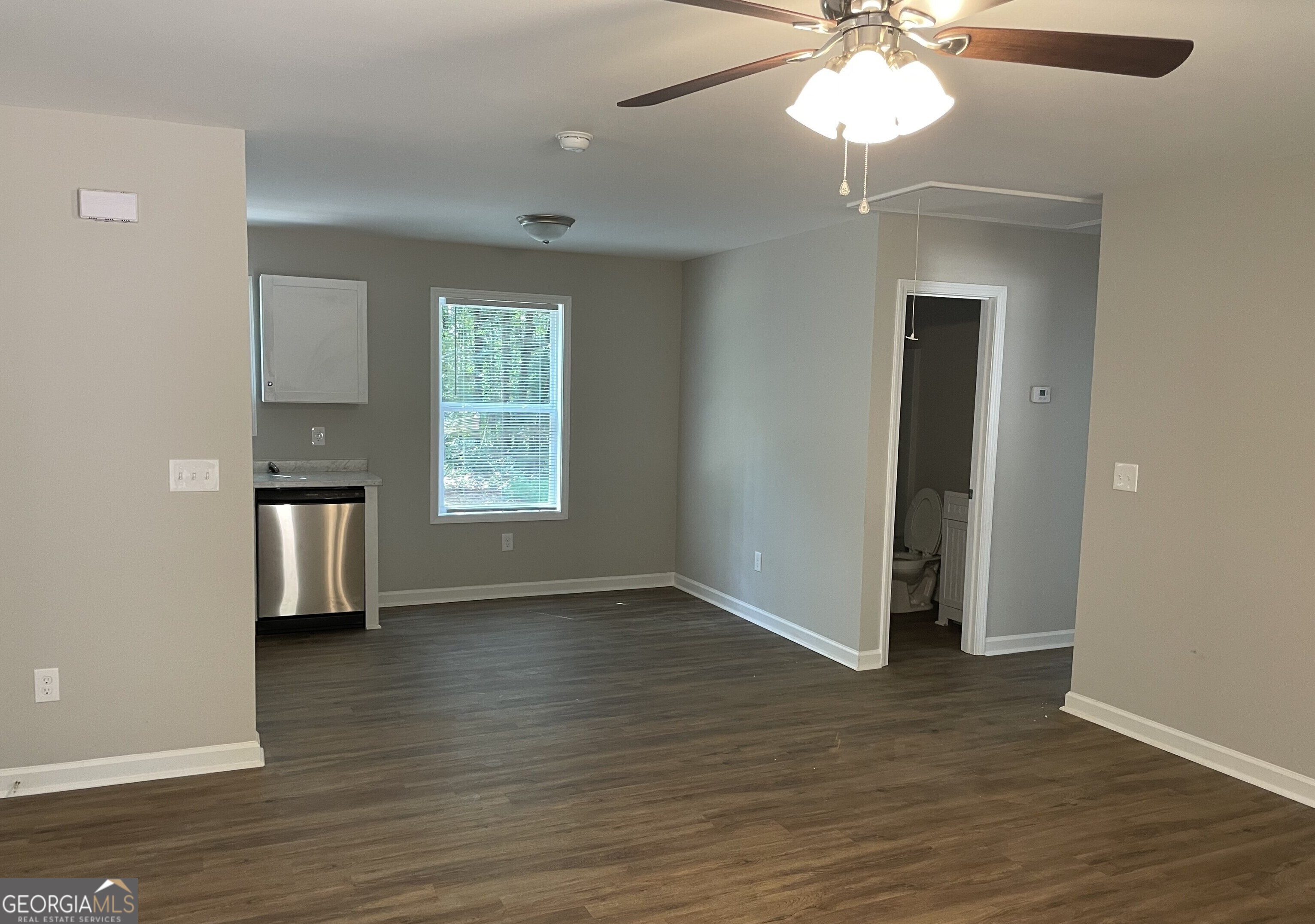 154 Live Oak CIR