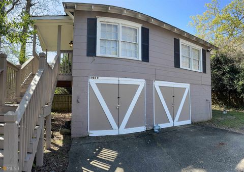 Photo of 984 Byron Drive #B, Atlanta, GA 30310 (MLS # 10637720)