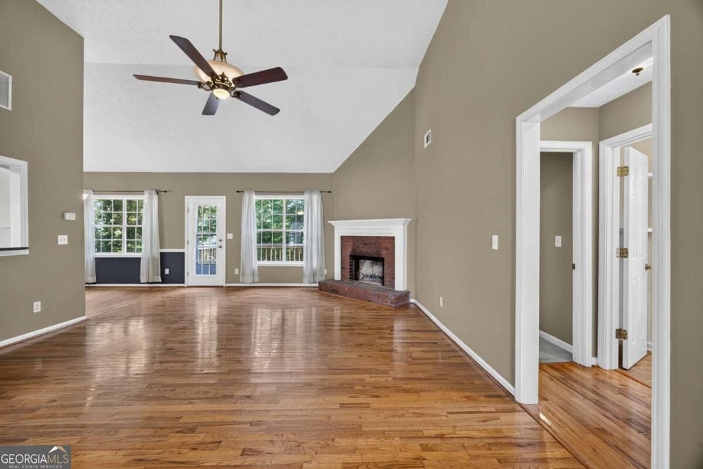 Photo of 1829 Gray Gables Way, Buford, GA 30519 (MLS # 10850470)