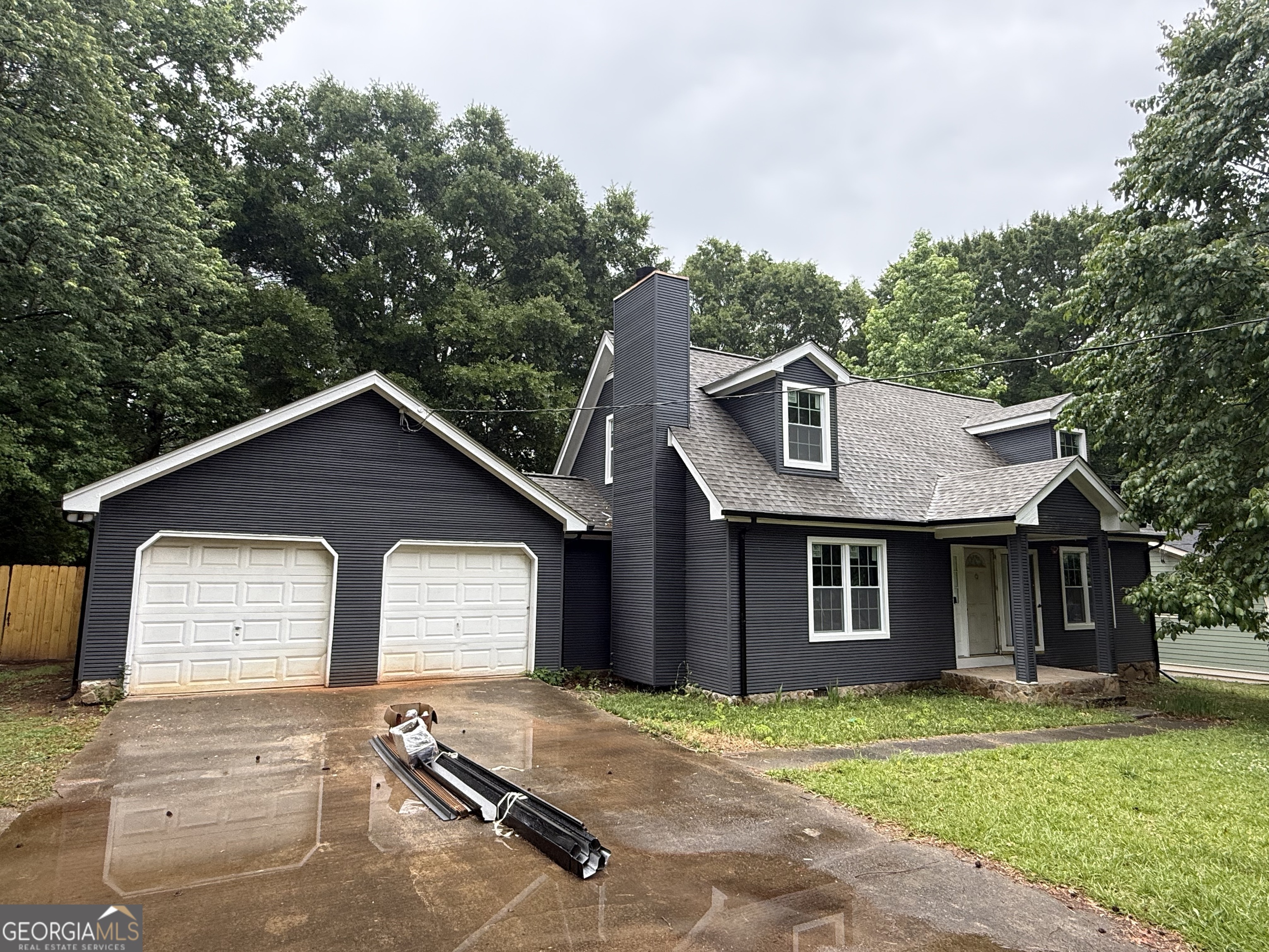 18 Regal WAY