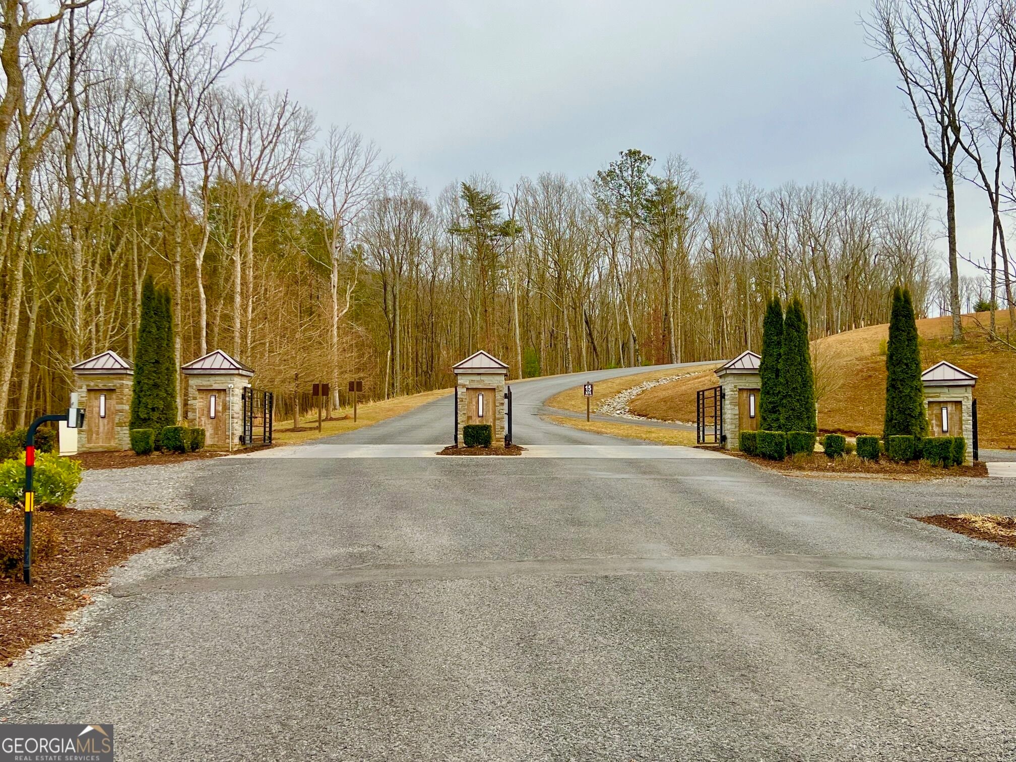 271 Highgrove DR
