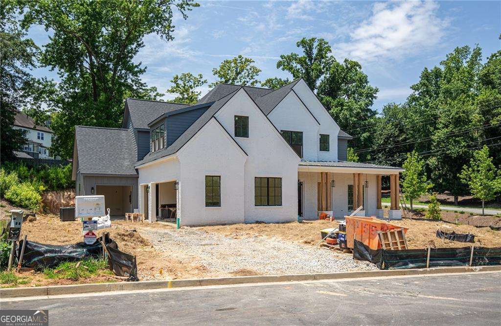 3906 Town Farms DR