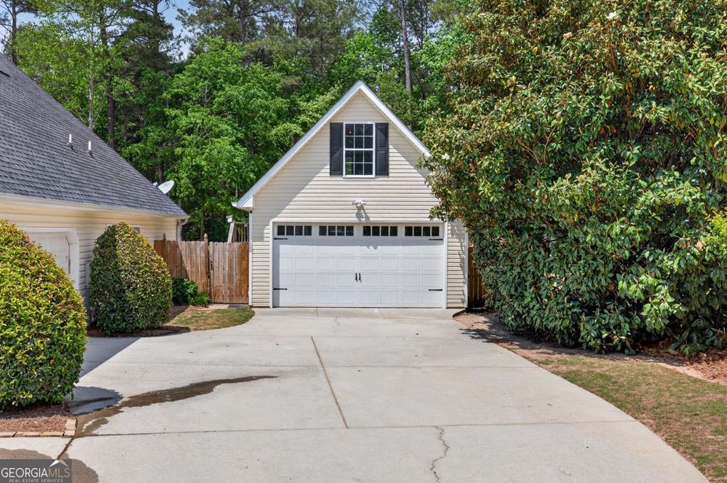 Photo of 836 Winding Grove Lane, Loganville, GA 30052 (MLS # 10741348)