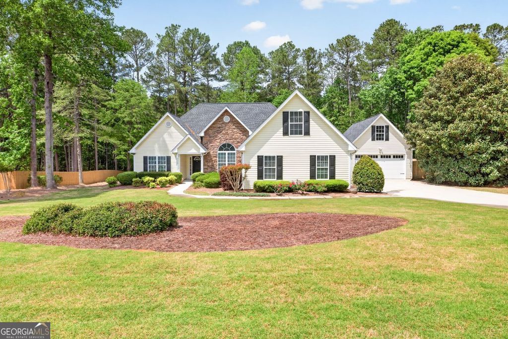 Photo of 836 Winding Grove Lane, Loganville, GA 30052 (MLS # 10741348)