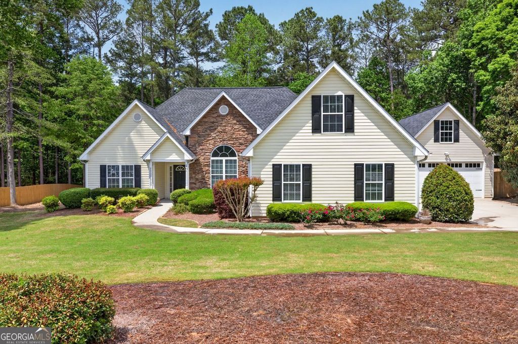 Photo of 836 Winding Grove Lane, Loganville, GA 30052 (MLS # 10741348)