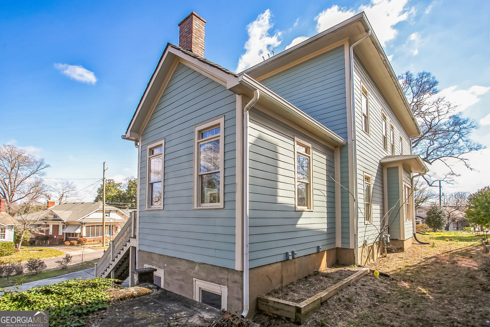 2 Coral AVE SW