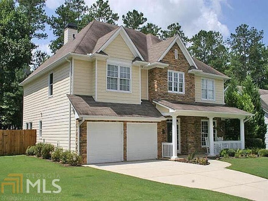 Make this charming 4 bedroom 3.5 bathroom house your new home! This home features a bright and spacious kitchen and dining room perfect for entertaining! The inviting living room offers ample room to enjoy an evening in or take your night outside to relax on back patio! Don't miss this opportunity to make this home yours.