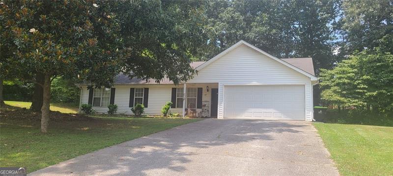 Stepless Ranch on a level lot in a culdesac 3 br 2ba 2 car garage. Price right for a quick sale. Needs paint and flooring.