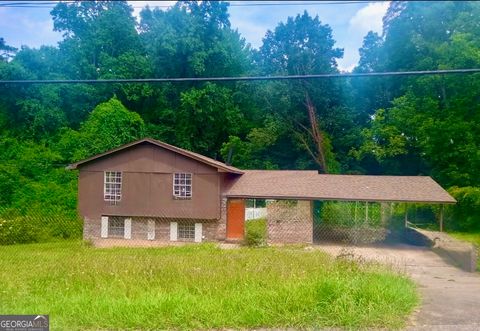 5620 Deerfield TRL College Park GA 30349