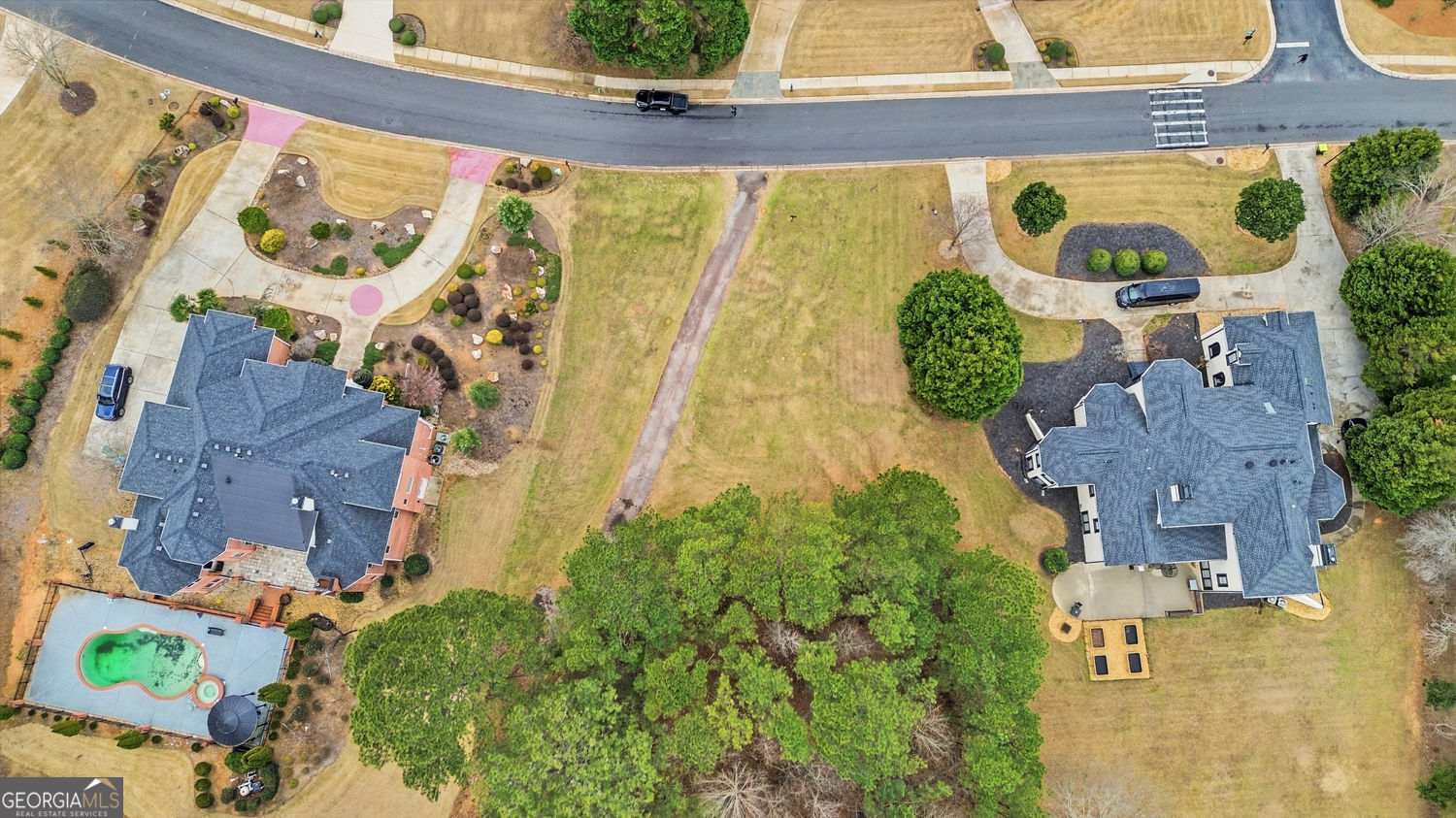 213 Eagles Landing WAY