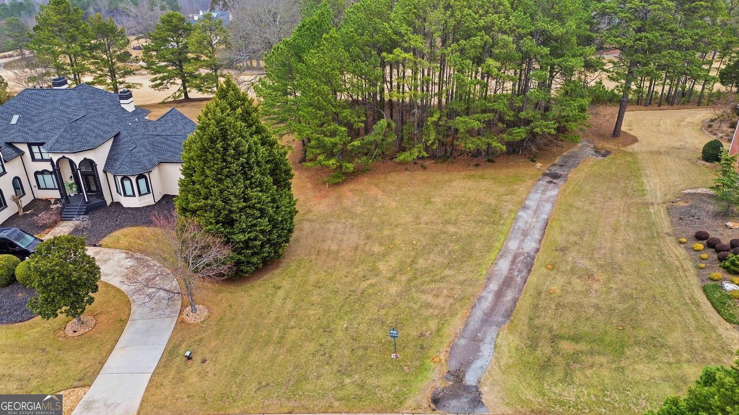 213 Eagles Landing WAY