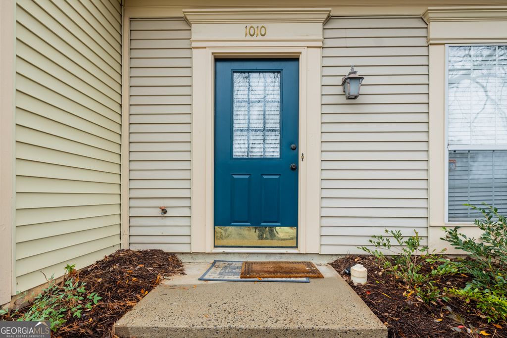Photo of 1010 Wedgewood Way, Atlanta, GA 30350 (MLS # 10650810)