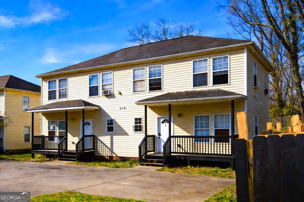 Photo of 478 Sunset Avenue NW, Atlanta, GA 30318 (MLS # 10697511)