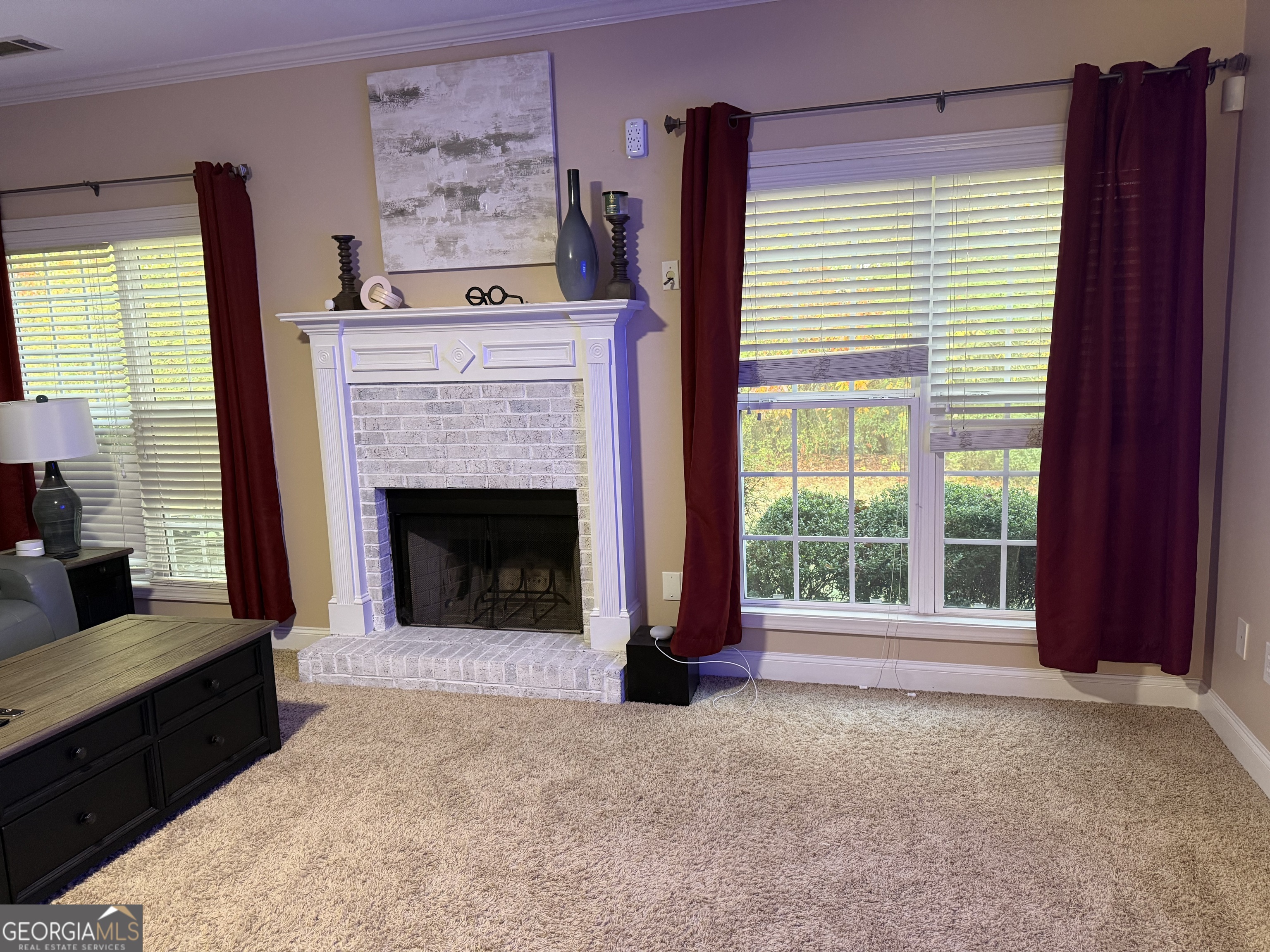 3163 Christophers BND