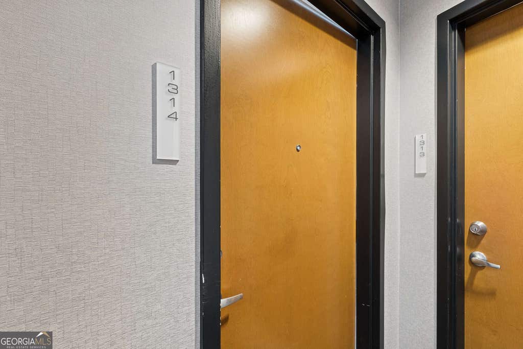 Photo of 943 Peachtree Street NE #1314, Atlanta, GA 30309 (MLS # 10831799)