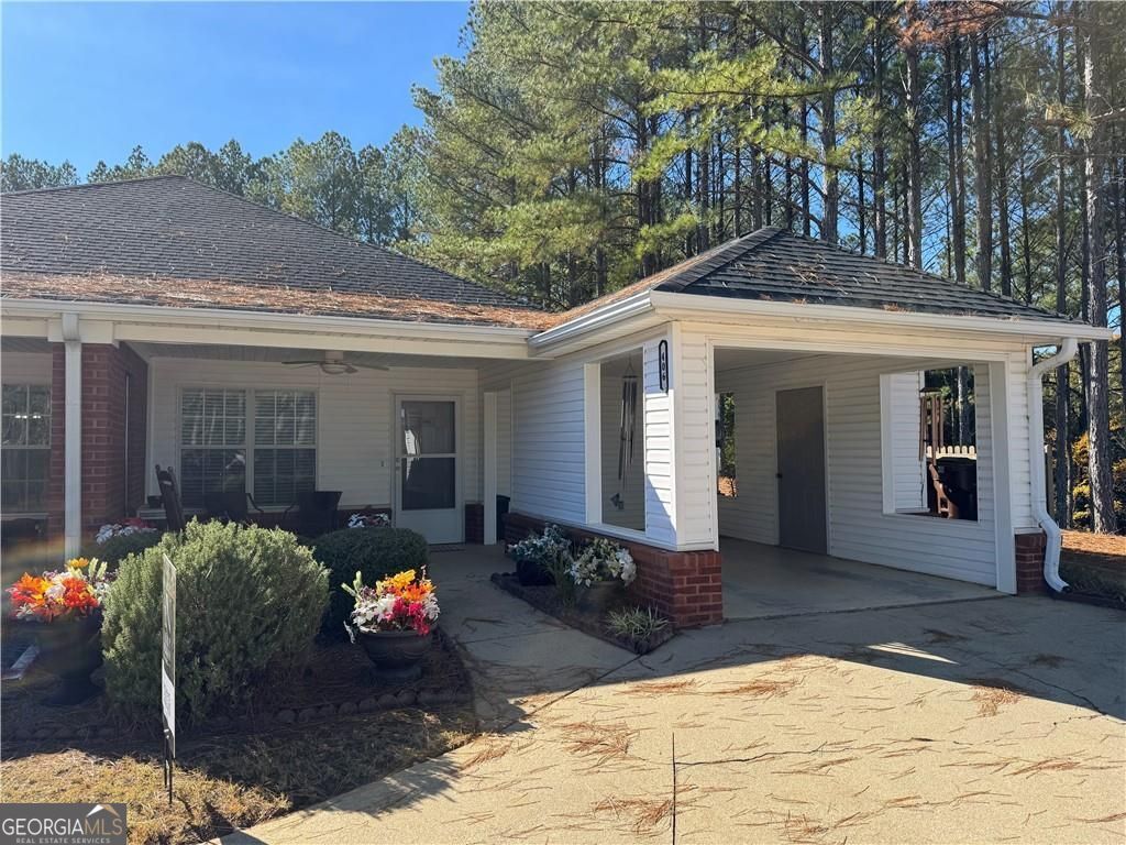Photo of 150 Old Mill Road #406, Cartersville, GA 30120 (MLS # 10756716)