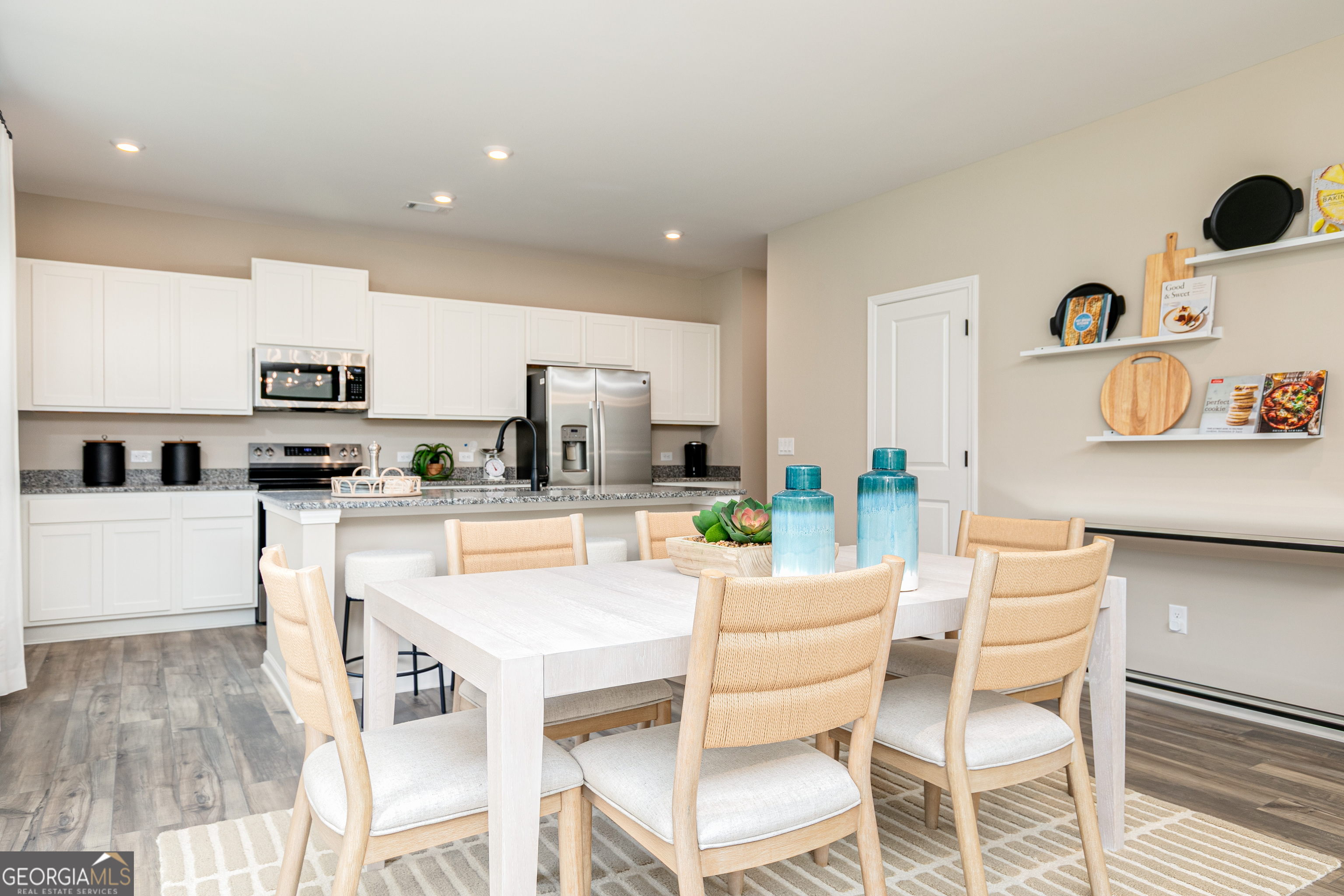 River Oaks - Residential