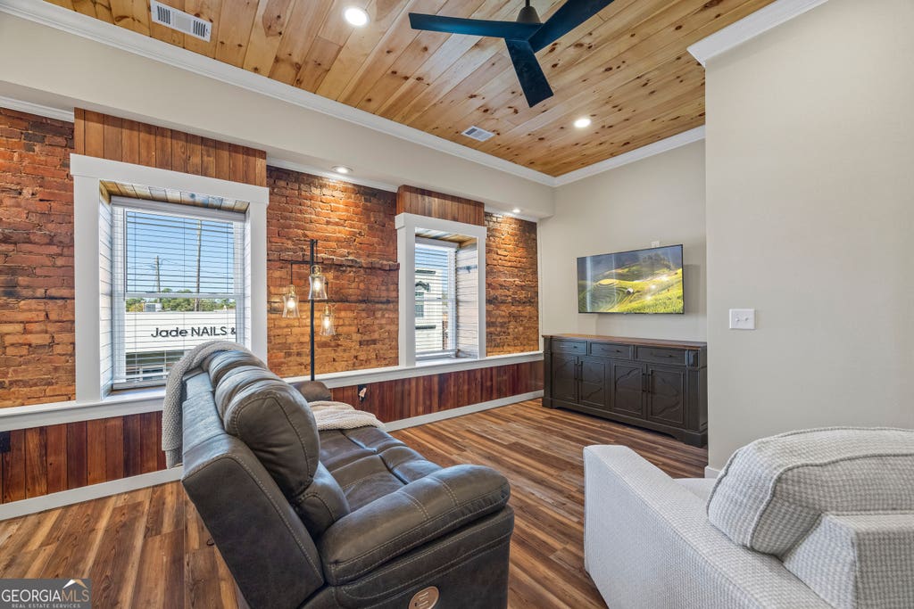 Photo of 958 Church Street, Royston, GA 30662 (MLS # 10808390)