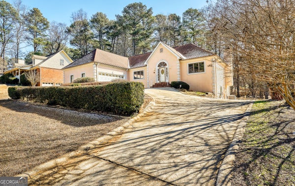 1522 CATHERINE CT, SUWANEE, GA 30024 - Image b6f0598568f42dce5d93f396ddc79dfd/4247397340