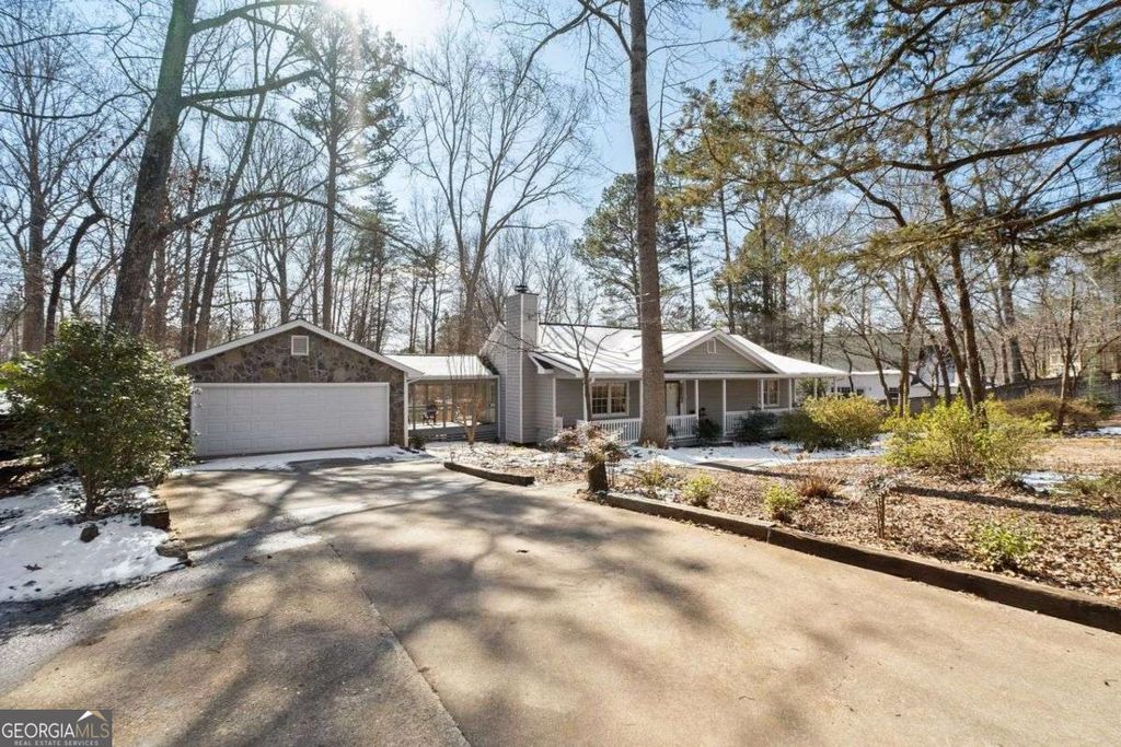 Photo of 295 Rainey Drive, Dawsonville, GA 30534 (MLS # 10688188)