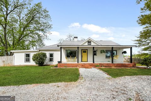 1015 Sid Hunter RD Senoia GA 30276