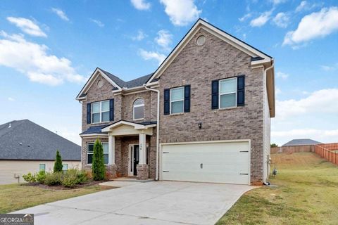 156 Beaumont WAY Hampton GA 30228