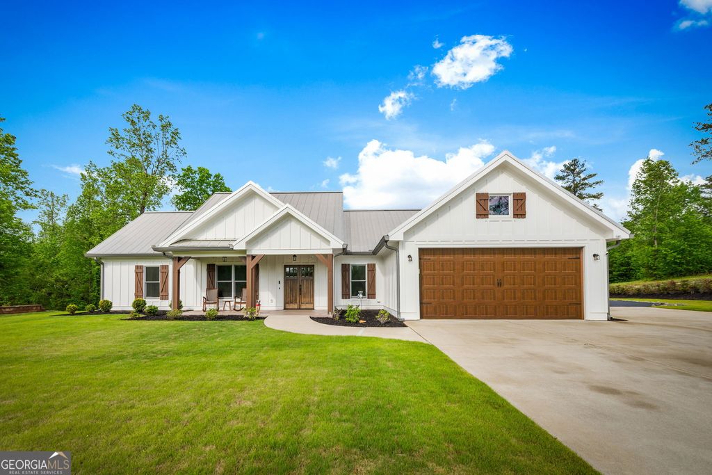 Photo of 704 Town Creek Church Road, Talking Rock, GA 30175 (MLS # 10770806)