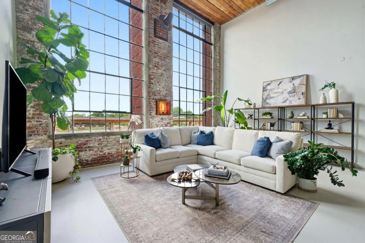 170 Boulevard SE Unit 309E