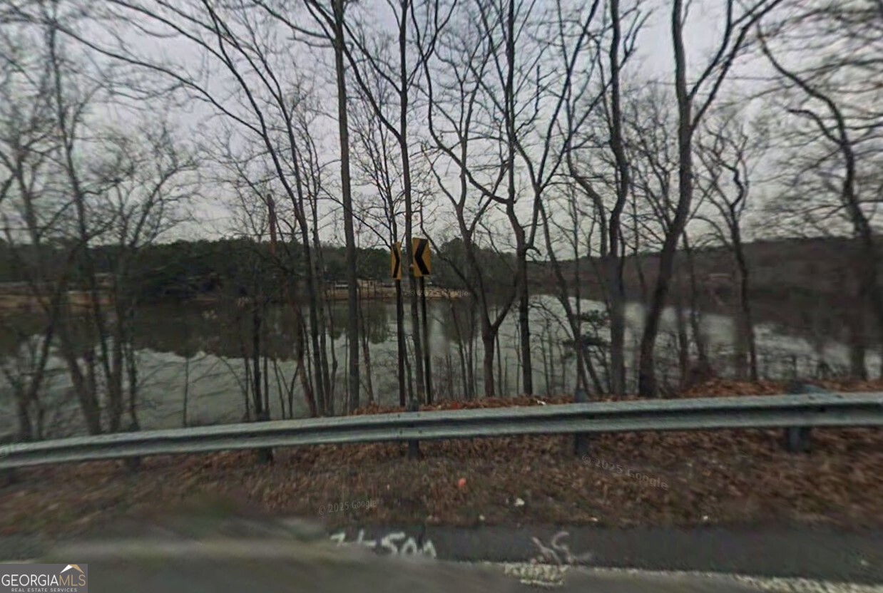 1499 Cooper Lake RD SE